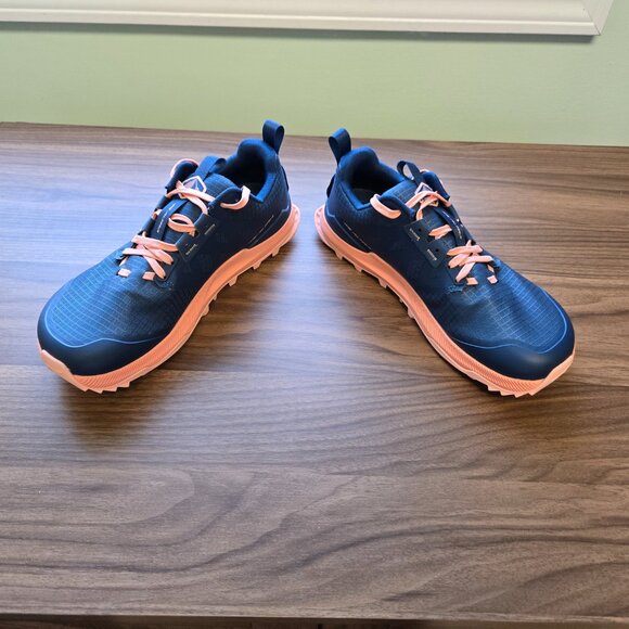 Altra Lone Peak 8, Women's 9.5, Navy/Coral - Picture 6 of 11